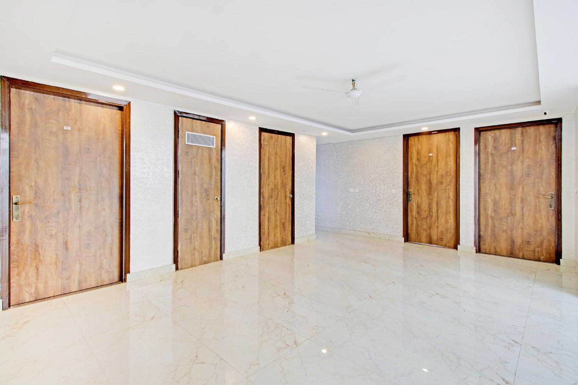 FabHotel Soft Petals Gurgaon Eksteriør billede